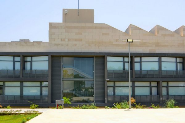 akl architects- dorms- students house- dbayeh - lebanon (18)